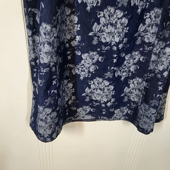Plus Size Jessica London Blue Denim Flowered Skirt - Picture 4 of 8